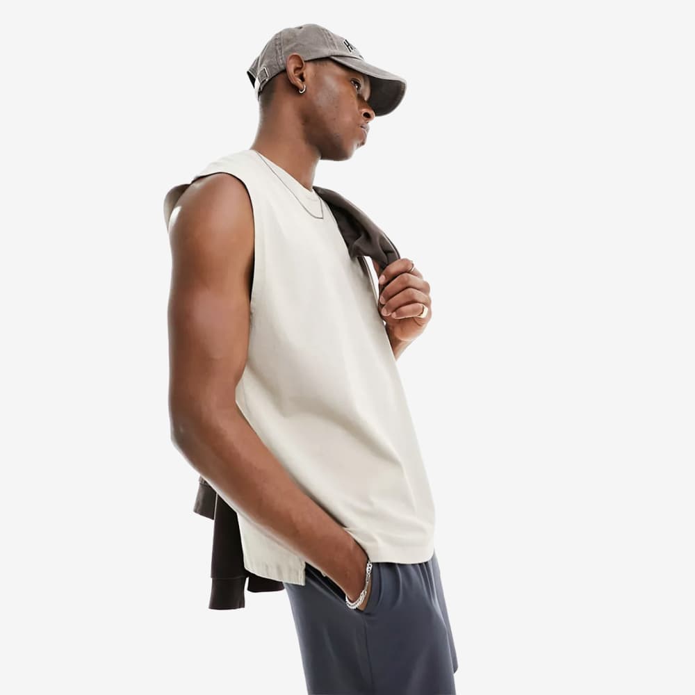 Camiseta de Entrenamiento con Legging Gris